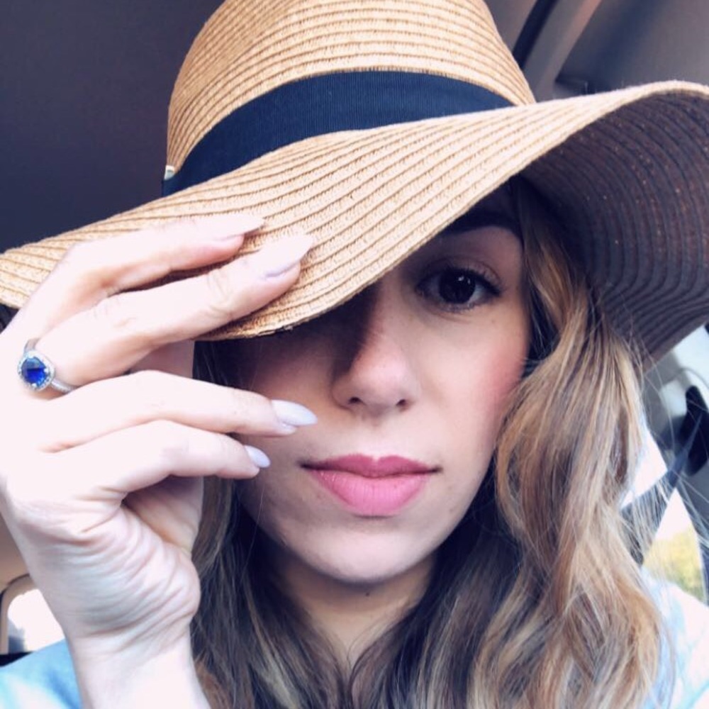 Meet your Posher, Ashley